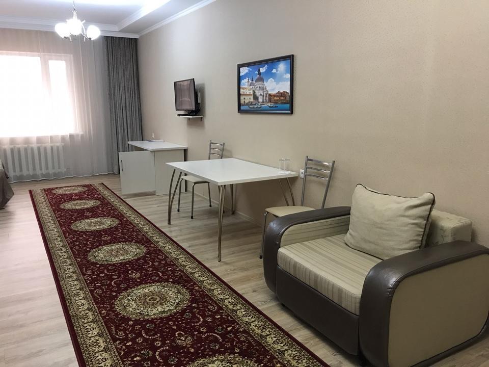 Union Plaza Hotel Astana Ngoại thất bức ảnh